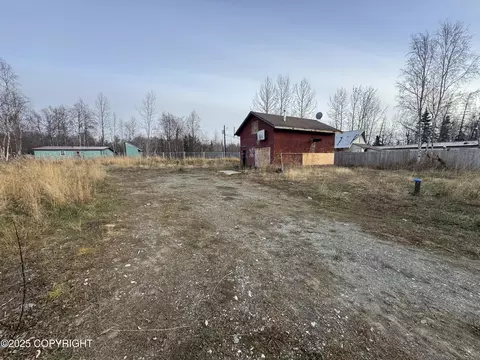 1524 N Pioneer Peak Dr, Wasilla, AK 99654