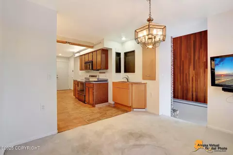 Dining - 6911 Gemini Dr # A-4, Anchorage, AK 99504 photo 1 of 3