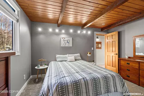 Bedroom - 7801 E 130th Ave, Anchorage, AK 99516 photo 5 of 9