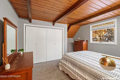 Bedroom - 7801 E 130th Ave, Anchorage, AK 99516 photo 4 of 9
