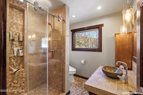 Bath - 7801 E 130th Ave, Anchorage, AK 99516 photo 5 of 7