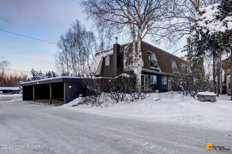 9336 Blackberry St # 5, Anchorage, AK 99502