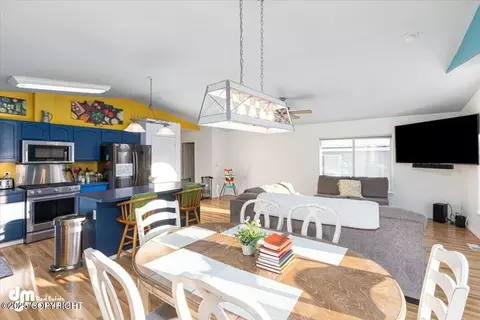 Dining - 20003 Highland Ridge Dr, Eagle River, AK 99577 photo 1 of 3