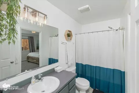 Bath - 20003 Highland Ridge Dr, Eagle River, AK 99577 photo 2 of 4