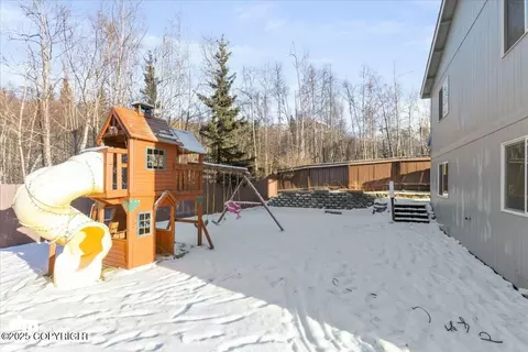 Exterior - 20003 Highland Ridge Dr, Eagle River, AK 99577 photo 7 of 11