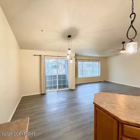 Living - 5554 Sapphire Loop, Anchorage, AK 99504 photo 2 of 7