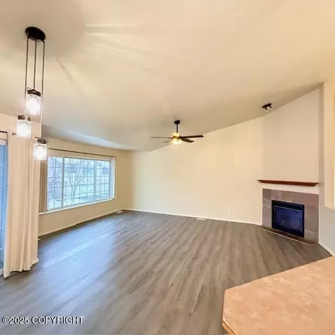 Living - 5554 Sapphire Loop, Anchorage, AK 99504 photo 3 of 7
