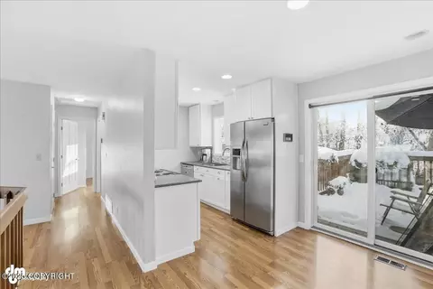 Entry Way - 4040 E 65th Ave, Anchorage, AK 99507 photo 4 of 8