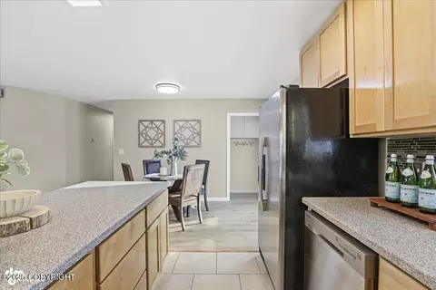8024 E 3rd Ave, Anchorage, AK 99504 photo 9