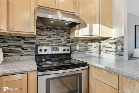8024 E 3rd Ave, Anchorage, AK 99504 photo 10