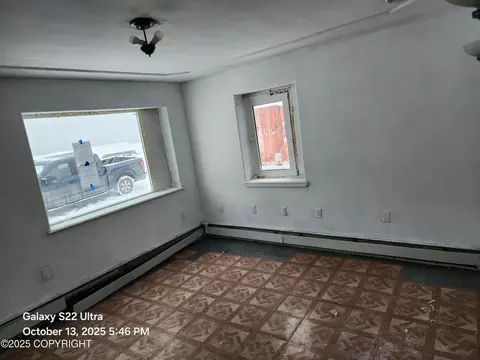 Living - 7241 Karluk St, Barrow, AK 99723 photo 1 of 4