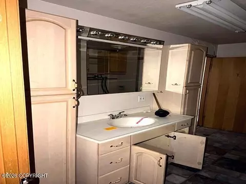 Bath - 7241 Karluk St, Barrow, AK 99723 photo 1 of 1