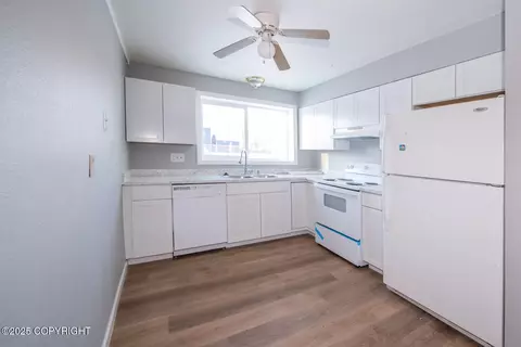 Kitchen - 935 E 13th Ave, Anchorage, AK 99501 photo 1 of 4