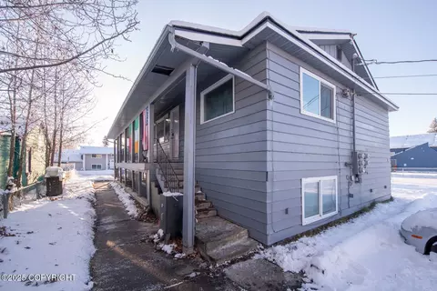 935 E 13th Ave, Anchorage, AK 99501