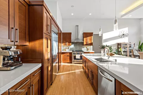 Kitchen - 3910 E 142nd Ave, Anchorage, AK 99516 photo 5 of 5
