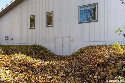 Exterior - 3910 E 142nd Ave, Anchorage, AK 99516 photo 8 of 8
