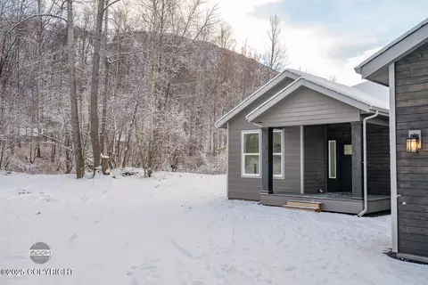 24290 Rambler Rd, Chugiak, AK 99567 photo 3