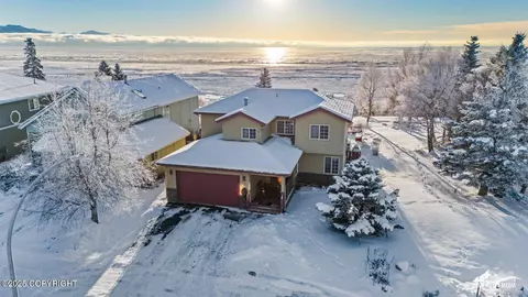 2534 Ridge Pointe Dr, Anchorage, AK 99515