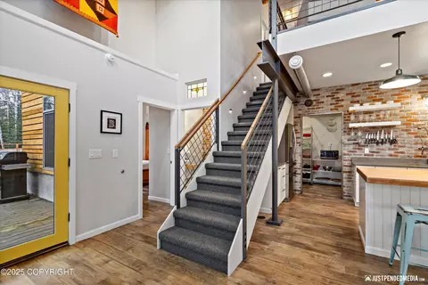 Entry Way - 11520 Reader Rd, Anchorage, AK 99516 photo 3 of 9