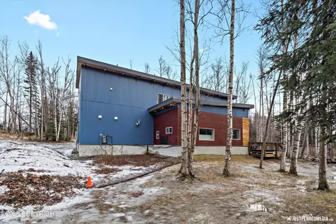 Exterior - 11520 Reader Rd, Anchorage, AK 99516 photo 7 of 19