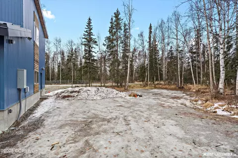 Exterior - 11520 Reader Rd, Anchorage, AK 99516 photo 6 of 19
