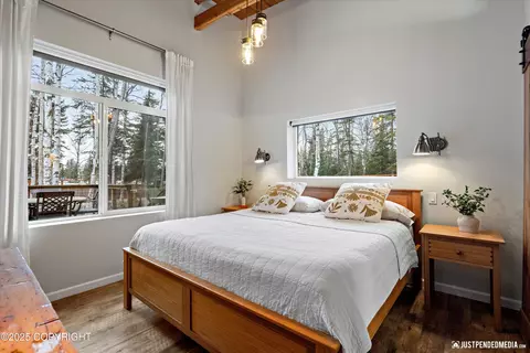 Bedroom - 11520 Reader Rd, Anchorage, AK 99516 photo 1 of 7