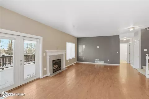 Living - 11240 Echo St, Eagle River, AK 99577 photo 2 of 4