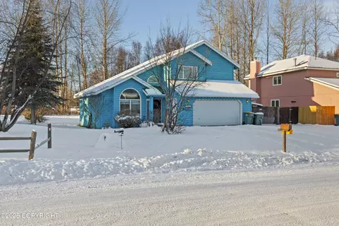 12170 Woodward Dr, Anchorage, AK 99516