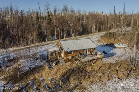 401 N Wilderness Dr, Palmer, AK 99645