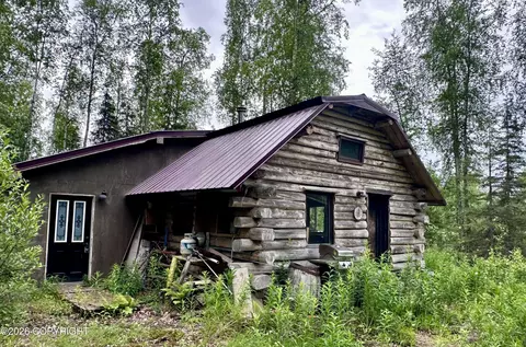 21515 W Loc Lohmand Dr, Big Lake, AK 99652