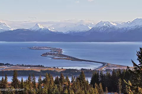 5012 Pine Terrace Cir, Homer, AK 99603