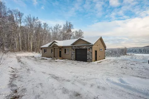 10309 N Easy St, Willow, AK 99688