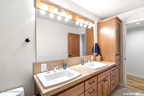Bath - 260 Vail Dr, Girdwood, AK 99587 photo 5 of 5