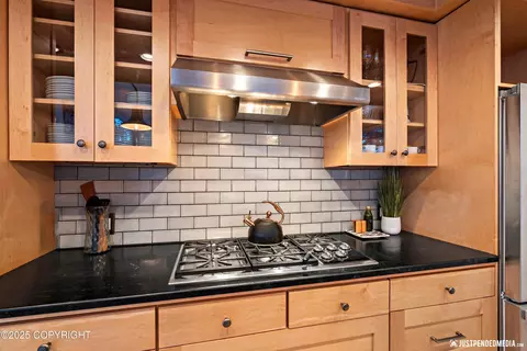 Kitchen - 260 Vail Dr, Girdwood, AK 99587 photo 4 of 5