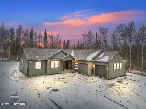 1756 S Alliance Country Dr, Wasilla, AK 99654