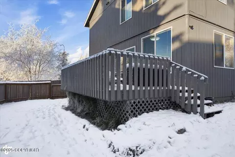 Exterior - 13096 Curry Ridge Cir, Eagle River, AK 99577 photo 6 of 8