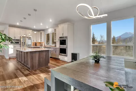 Kitchen - 8130 Harmany Ranch Rd, Eagle River, AK 99577 photo 14 of 19
