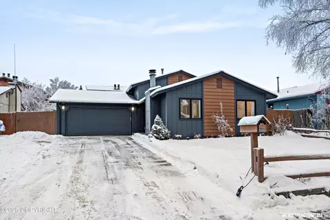 5321 Larkspur St, Anchorage, AK 99507