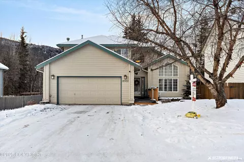 18932 Mountain Point Dr, Eagle River, AK 99577 photo 3