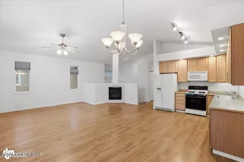1100 E 112th Ave # 2, Anchorage, AK 99515 photo 12