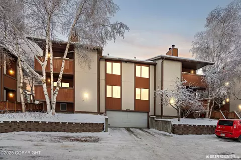 7321 Huntsmen Cir # 21H, Anchorage, AK 99518