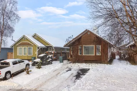 1641 Cedrus Ct, Anchorage, AK 99507