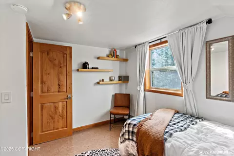Bedroom - 3915 Hiland Rd, Eagle River, AK 99577 photo 11 of 11