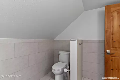 Bath - 3915 Hiland Rd, Eagle River, AK 99577 photo 10 of 10