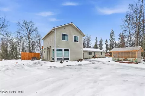 37041 Rafie St, Soldotna, AK 99669