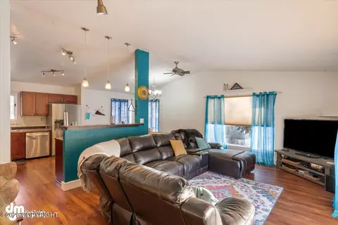 Living - 15811 Division St, Chugiak, AK 99567 photo 1 of 2