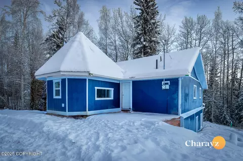 660 Gold Vein Rd, Fairbanks, AK 99712