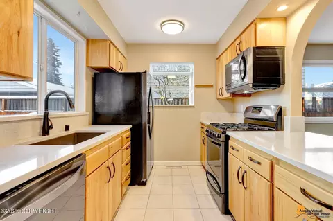 Kitchen - 3430 Wiley Post Loop, Anchorage, AK 99517 photo 1 of 3