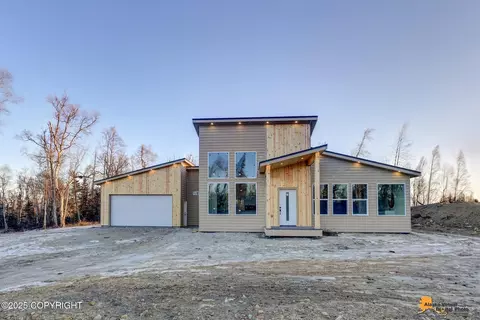 1840 W Pipestone Dr, Wasilla, AK 99623