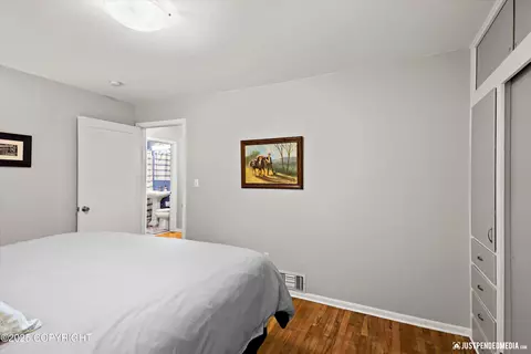 1826 E 27th Ave, Anchorage, AK 99508 photo 17